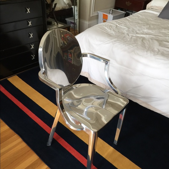Philippe Stark Style CHROME Ghost Chair - Picture 3 of 16